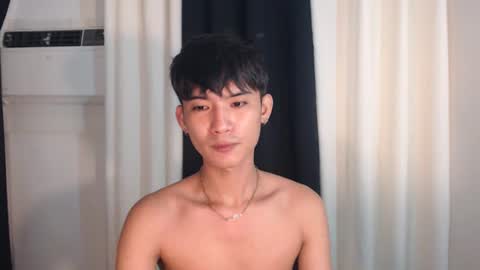 Snapshot of asian_cutiebaexx chatting on 3, 11, 2025 Pat online show from 3, 11, 2025