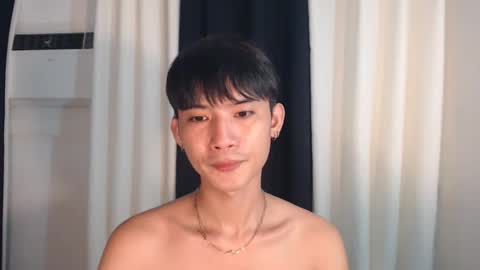 Snapshot of asian_cutiebaexx chatting on 6, 11, 2025 Pat online show from 6, 11, 2025