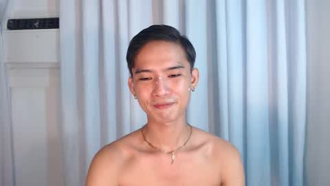 Snapshot of asian_cutiebaexx chatting on 25, 11, 2025 Pat online show from 25, 11, 2025