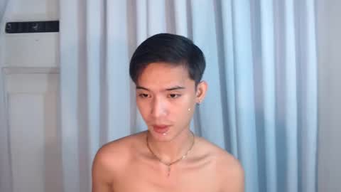 Snapshot of asian_cutiebaexx chatting on 27, 11, 2025 Pat online show from 27, 11, 2025