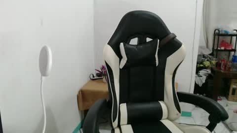 bb girl online show from 17, 11, 2025