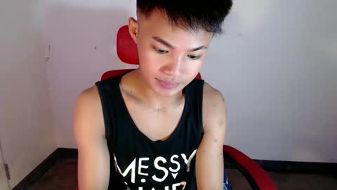 Snapshot of asian_lover05 chatting on 17, 5, 2026 asian_lover05 online show from 17, 5, 2026