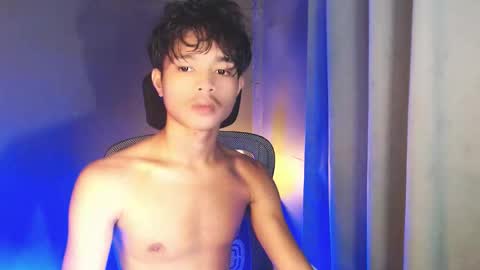 Snapshot of asian_mjxx chatting on 16, 5, 2026 cCALL ME MJ online show from 16, 5, 2026