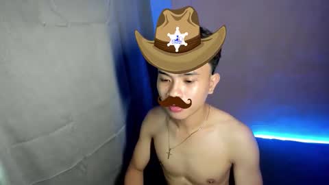 Snapshot of asian_paulox chatting on 28, 11, 2025 asian_paulox online show from 28, 11, 2025