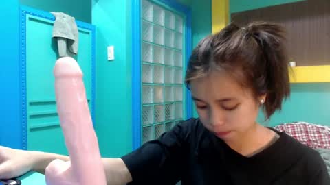 asian_slade online show from 19, 6, 2026