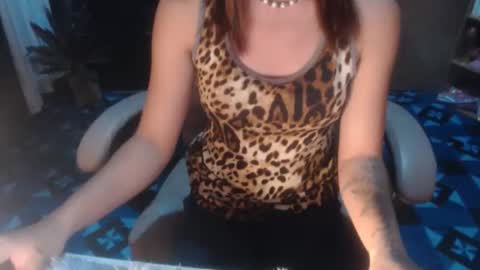 Snapshot of asian_thresia chatting on 29, 3, 2026 sweet thresia online show from 29, 3, 2026