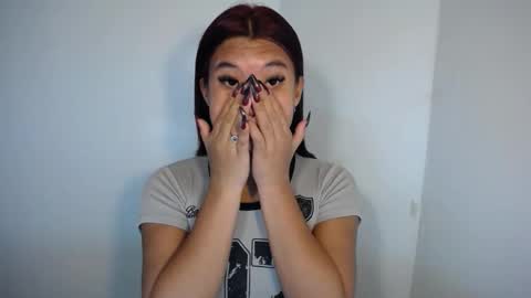 Snapshot of asian_yannie chatting on 19, 5, 2026 Yan online show from 19, 5, 2026