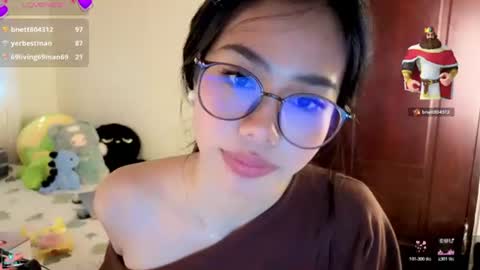Snapshot of asianbabecandy chatting on 17, 6, 2026 candy online show from 17, 6, 2026