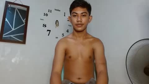 Snapshot of asiancockhero22 chatting on 12, 9, 2025 HERO online show from 12, 9, 2025