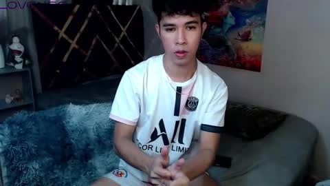 asiancum_peter online show from 17, 11, 2025