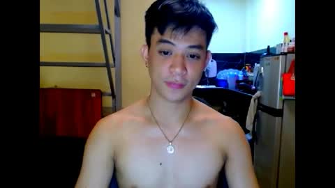 asiandreamboyx online show from 25, 5, 2026