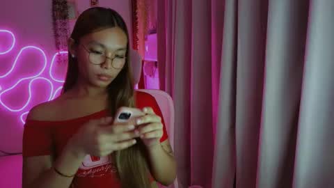 Snapshot of asianhottiesttamira chatting on 7, 4, 2026 HI IM TAMIRA LOOKING FOR SERIOUS RELATIONSHIP online show from 7, 4, 2026
