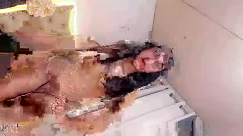 asianpetite_ivy online show from 17, 11, 2025