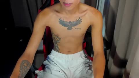 Snapshot of asianplayboyx chatting on 4, 2, 2025 mark online show from 4, 2, 2025