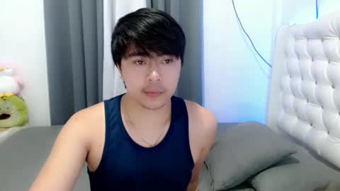 Snapshot of asianroy_x chatting on 24, 1, 2025 Roy online show from 24, 1, 2025