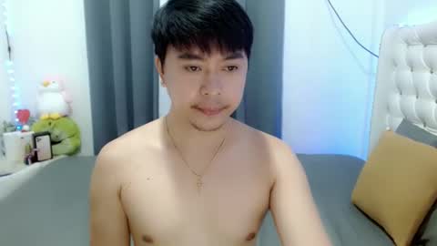 Snapshot of asianroy_x chatting on 20, 2, 2025 Roy online show from 20, 2, 2025