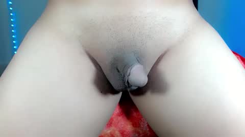 Snapshot of asianroy_x chatting on 10, 9, 2025 Roy online show from 10, 9, 2025