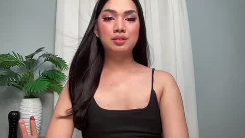 Snapshot of asiansweet_lily chatting on 25, 6, 2026 Lily online show from 25, 6, 2026