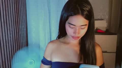 Snapshot of asiantreasures chatting on 22, 5, 2026 kisses online show from 22, 5, 2026