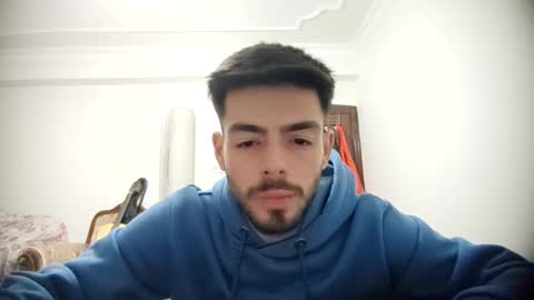 asihandsome06 online show from 9, 3, 2025