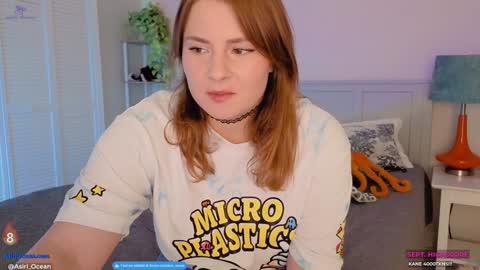 Snapshot of asiri_ocean chatting on 26, 9, 2025 Asiri pronounced Ah-siri Please no nicknames 3 online show from 26, 9, 2025