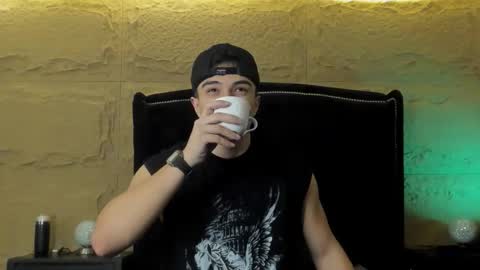 Snapshot of aslanfox_ chatting on 4, 3, 2026 Aslan online show from 4, 3, 2026