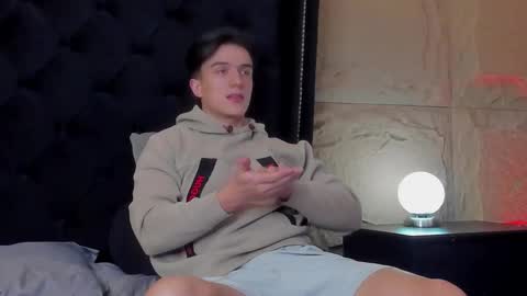 Snapshot of aslanfox_ chatting on 7, 4, 2026 Aslan online show from 7, 4, 2026