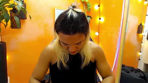 Snapshot of aslyhernandez chatting on 27, 1, 2025 ASLY online show from 27, 1, 2025