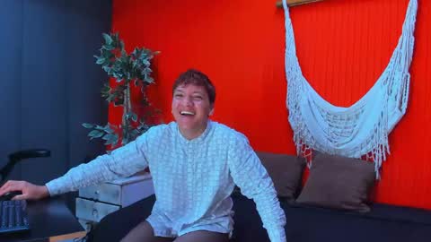 ASLY online show from 15, 4, 2026