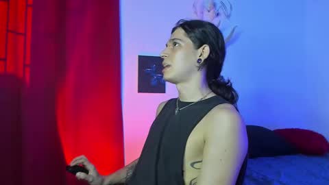 Snapshot of asmodeuszz chatting on 8, 12, 2024 asmodeuszz online show from 8, 12, 2024