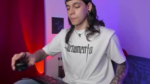 Snapshot of asmodeuszz chatting on 9, 12, 2024 asmodeuszz online show from 9, 12, 2024