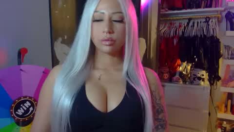 iwantaspen online show from 26, 9, 2025