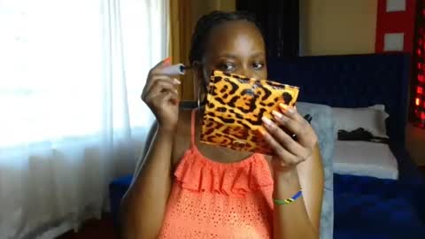 Snapshot of assey_ chatting on 8, 1, 2025 assey online show from 8, 1, 2025