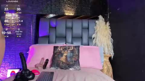 Snapshot of assia_roos chatting on 19, 6, 2026 Nahomi online show from 19, 6, 2026