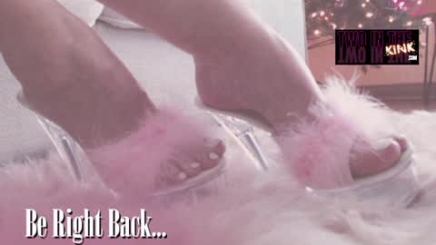 ASSleigh Abbott online show from 18, 12, 2024