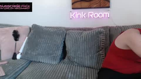 ASSleigh Abbott online show from 14, 2, 2025