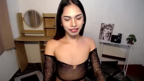 Snapshot of astraea_xxx chatting on 5, 12, 2024 Anna online show from 5, 12, 2024