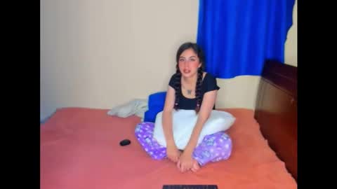 Mag and Molly online show from 3, 12, 2025