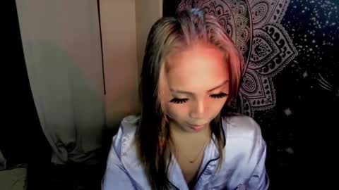 Snapshot of astrid_khalifa chatting on 23, 4, 2026 Astrid online show from 23, 4, 2026