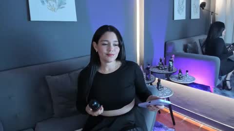 Astrid  online show from 14, 1, 2026