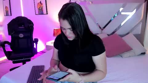 Snapshot of astrid_williams_ chatting on 12, 7, 2026 Astrid online show from 12, 7, 2026