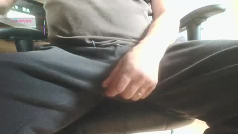 Snapshot of astro70 chatting on 26, 10, 2025 Franck online show from 26, 10, 2025