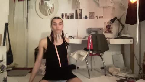 Snapshot of astrodoll chatting on 18, 12, 2024 Astro Doll online show from 18, 12, 2024