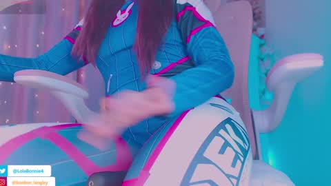 Bonnie online show from 7, 2, 2025