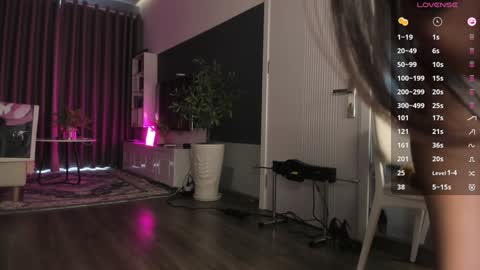 Snapshot of asuno_ chatting on 2, 12, 2025 Follow my TG Channel for 3 tokens only online show from 2, 12, 2025