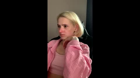 Snapshot of asya_new chatting on 17, 9, 2025 asya_new online show from 17, 9, 2025