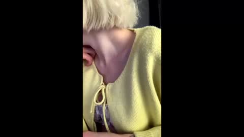 Snapshot of asya_new chatting on 22, 10, 2025 asya_new online show from 22, 10, 2025