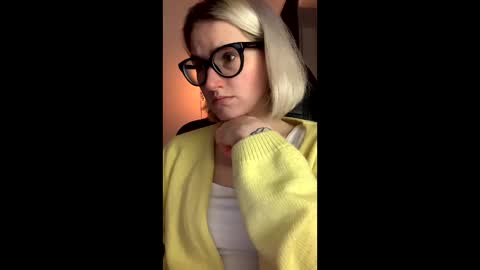 Snapshot of asya_new chatting on 15, 11, 2025 asya_new online show from 15, 11, 2025