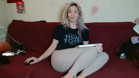 Snapshot of asyalu chatting on 5, 3, 2026 AsyaLu online show from 5, 3, 2026