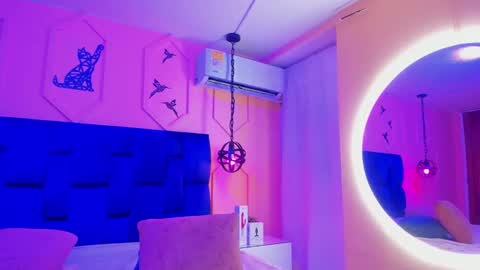 Athenea online show from 4, 3, 2025